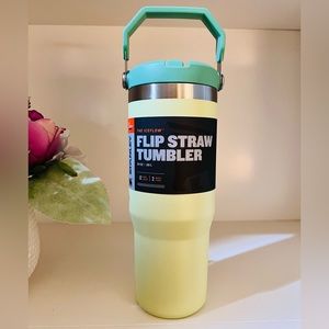 🎉LAST PIECE🎉 NWT Stanley Iceflow Flip Straw 30 oz Tumbler Citron